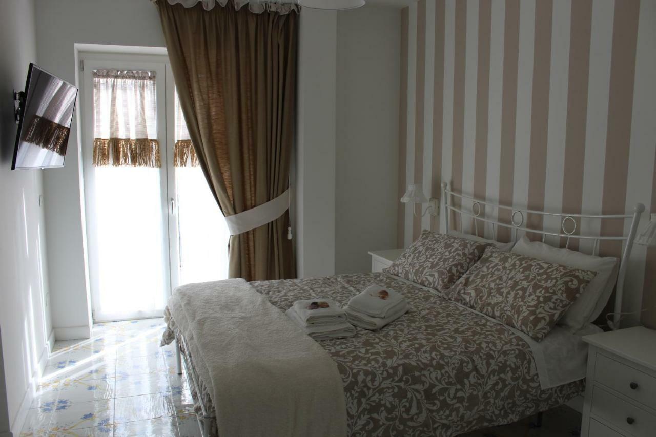 Il Giardino Dei Glicini Bed & Breakfast 3*